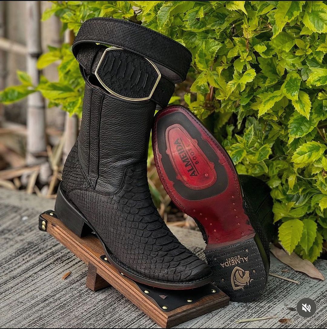 Rugged Python Roper Boots - Retro Style✔️